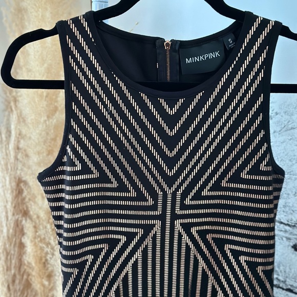 Black body con mini dress with metallic gold pattern all over. Mink Pink. Size S - Picture 6 of 8